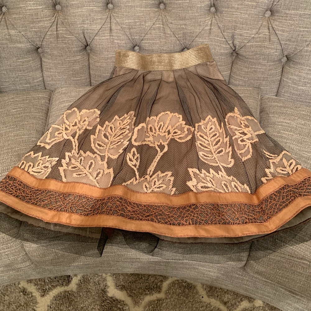 GORGEOUS limited edition skirt. Only worn once!